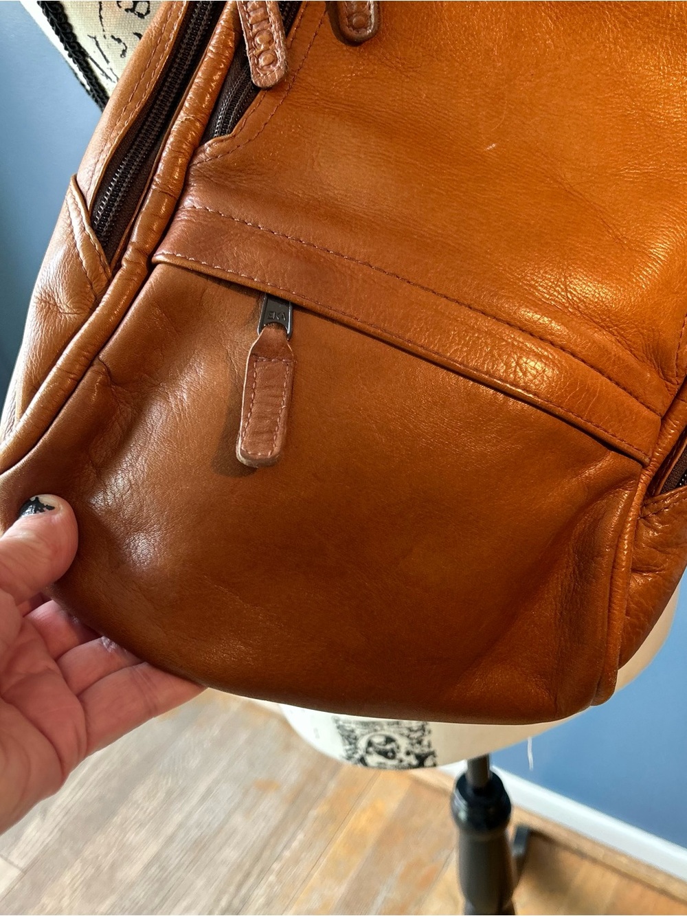 Genuine Leather knap sack - Picture 10 of 12